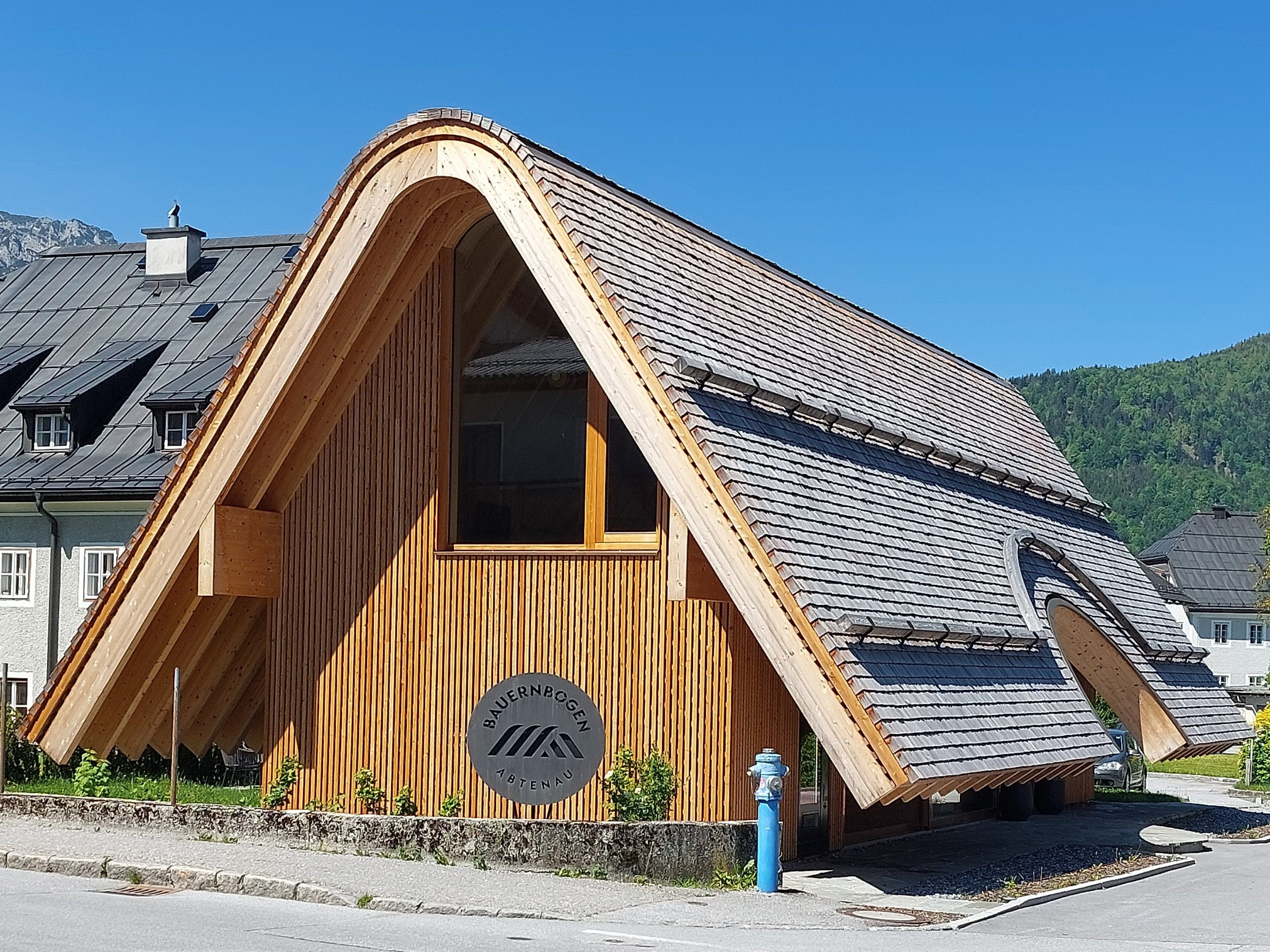 <strong>Bauernbogen Abtenau<span><b>in</b>gewerblich </span></strong><i>→</i>